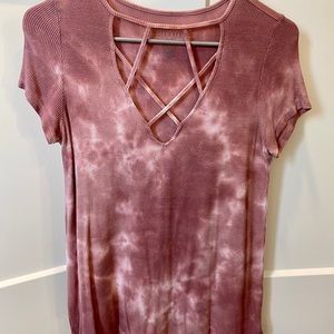 Short sleeve tie dye crisscross front shirt